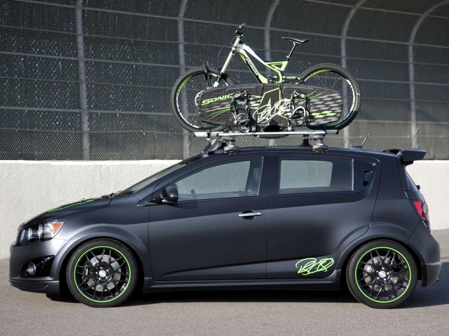  Chevrolet Sonic All Activity Vehicle Concept 2011 года  (фото 4 из 5)